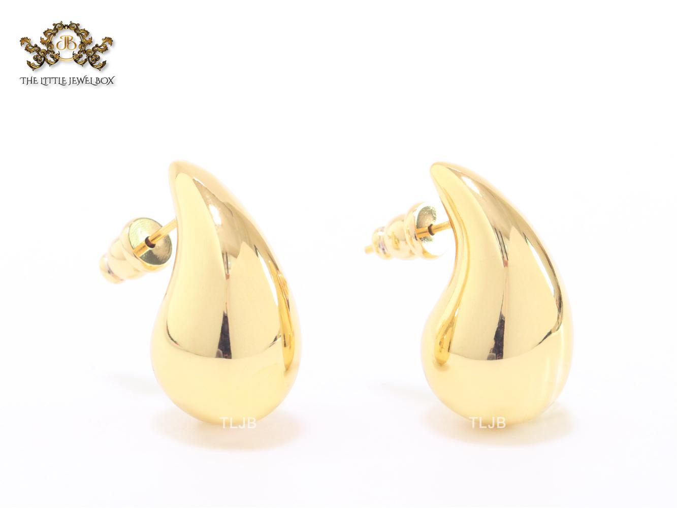 Teardrop gold studs - small 25mm