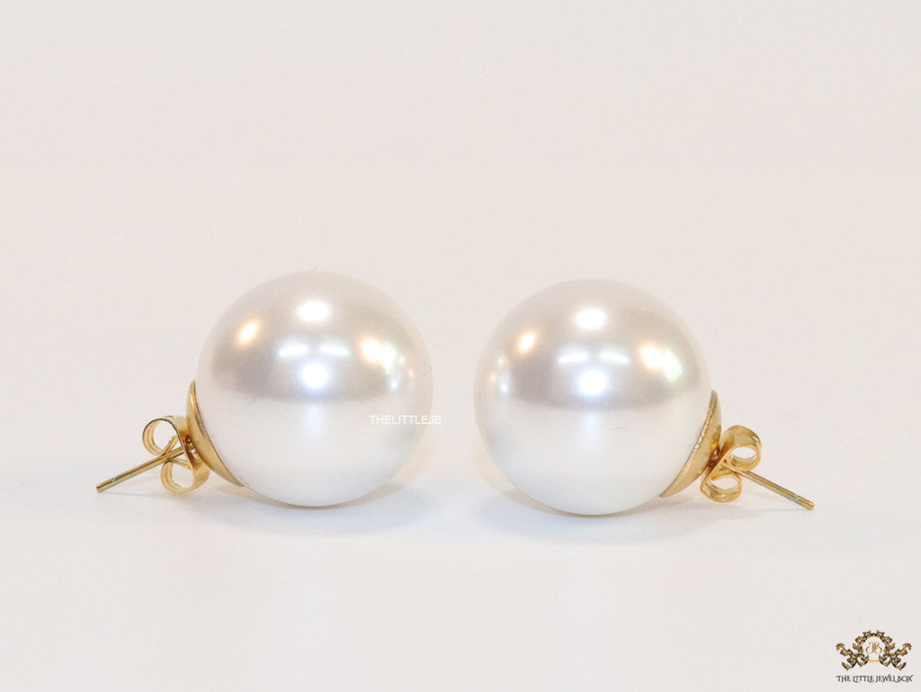 20mm round white pearl stud earrings