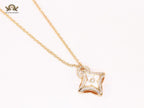 White clover sleek chain
