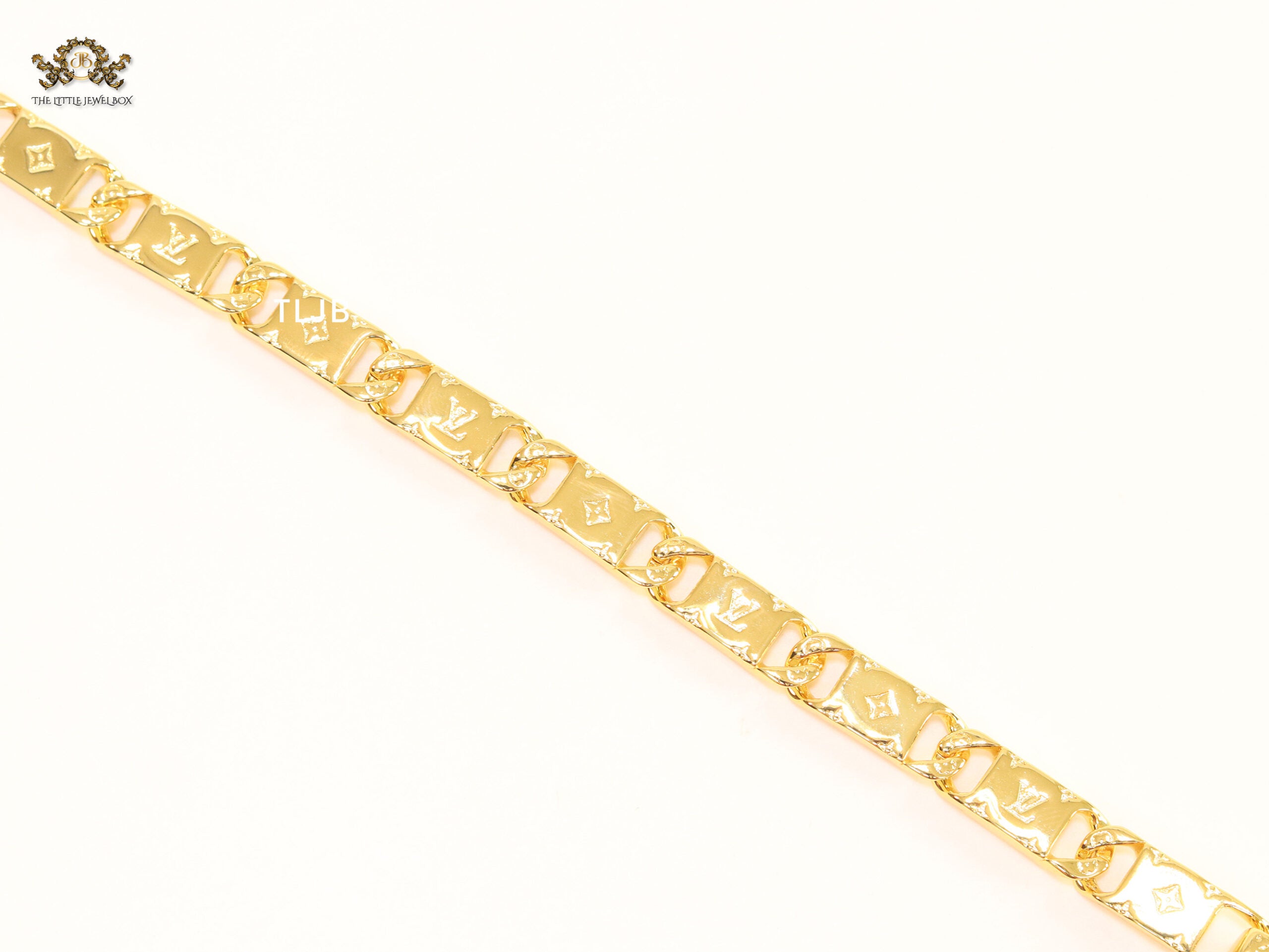 Alphabet L & V link chain gold bracelet