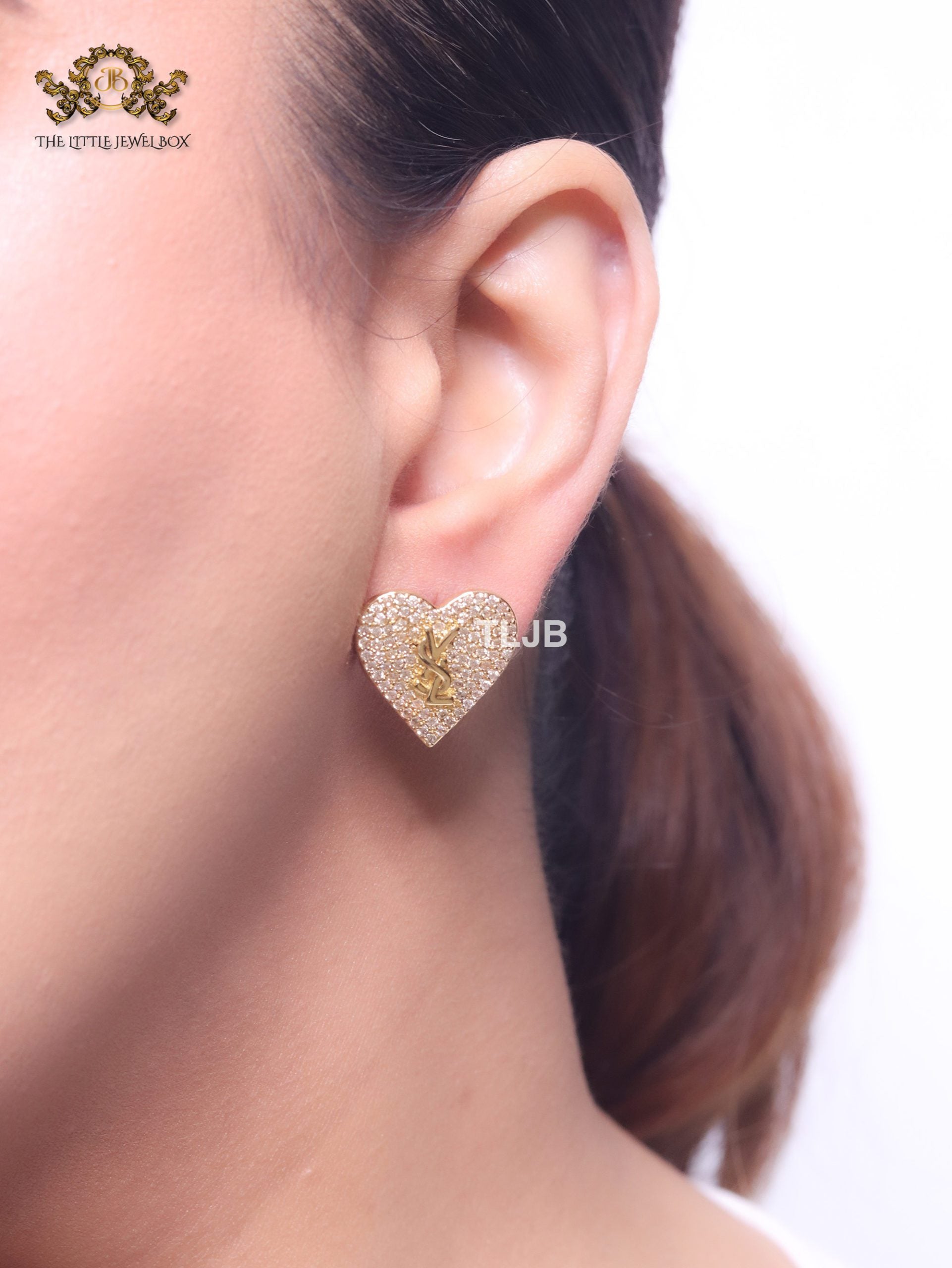 Alphabet Y cz and heart studs gold