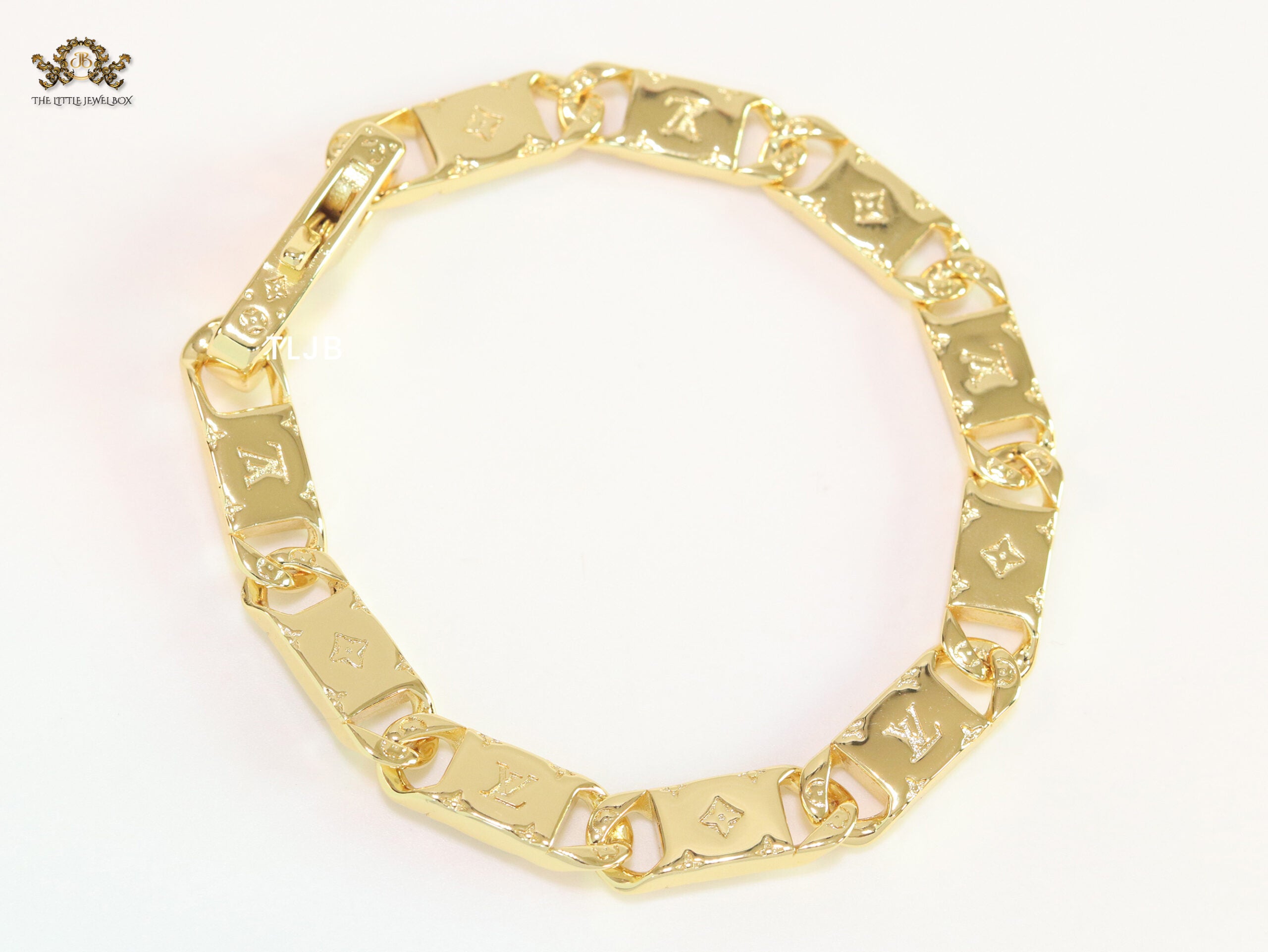 Alphabet L & V link chain gold bracelet