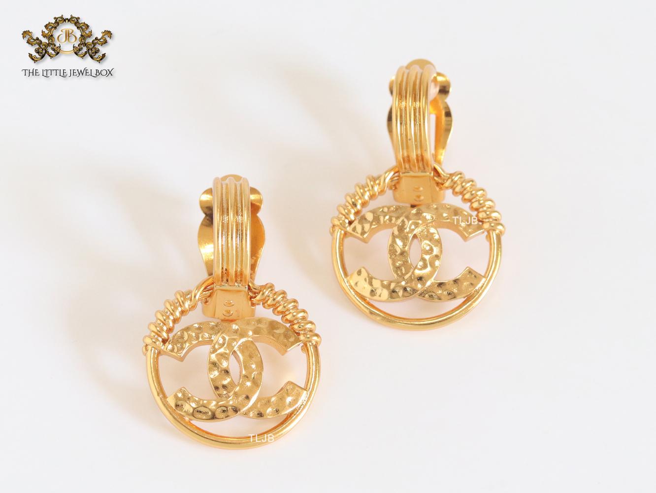 Double C detachable gold earrings