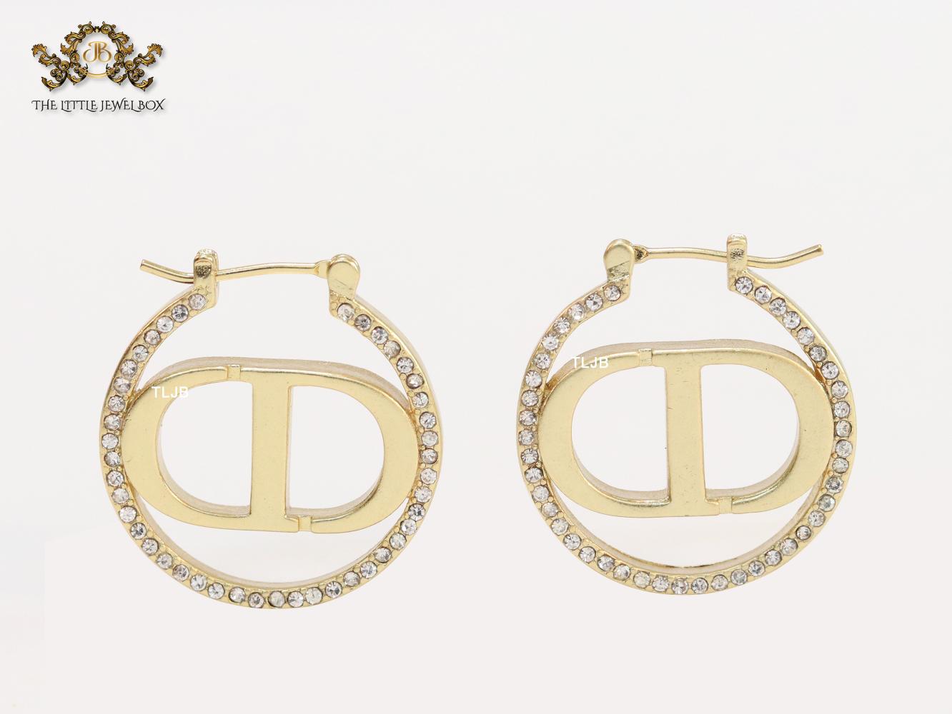 Alphabet CD with cz hoops 24 mm