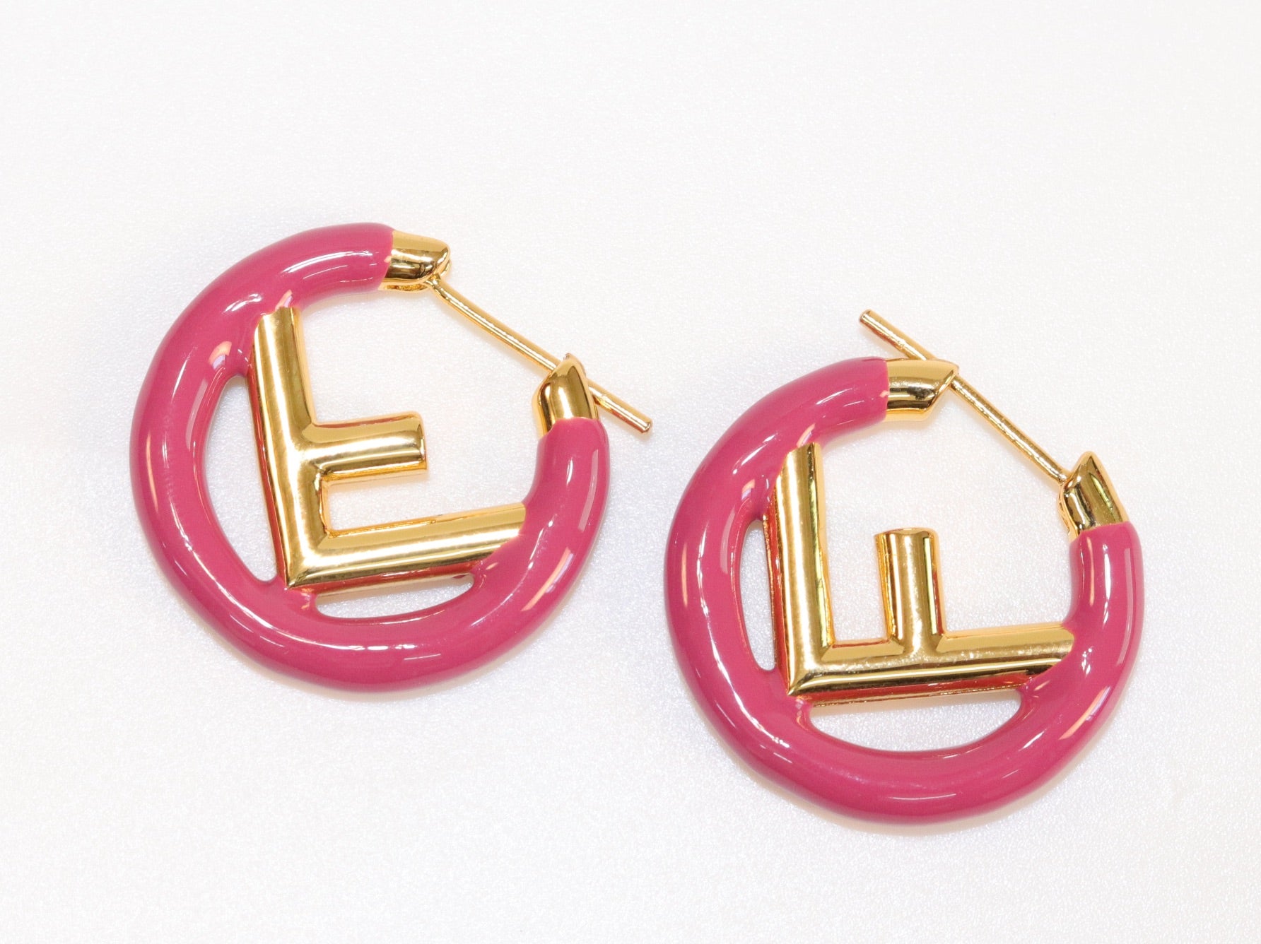 Pink Alphabet F Hoops 25mm