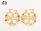 Alphabet T gold small hoops 27 mm