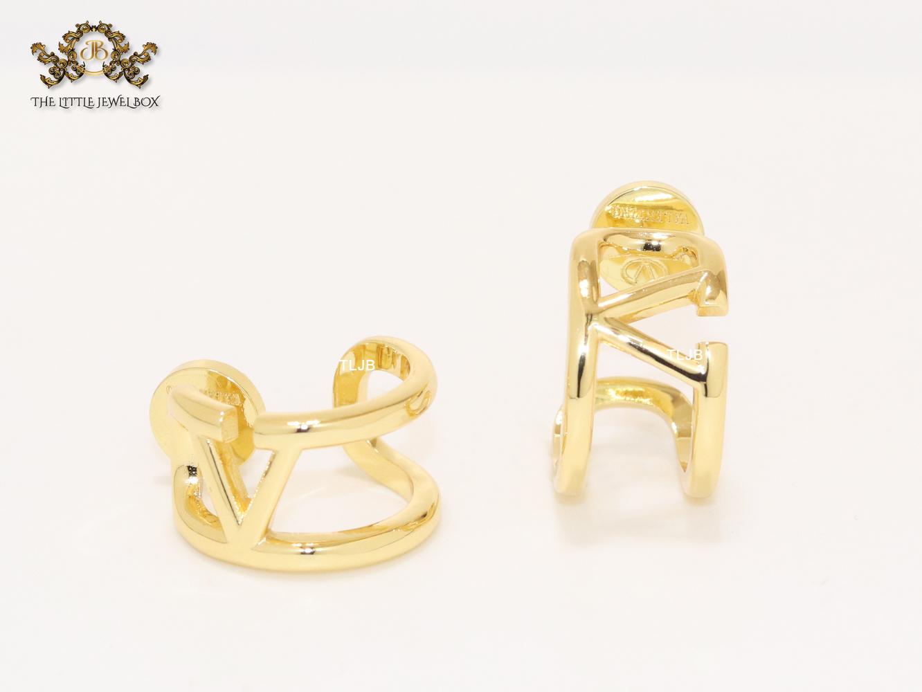 Alphabet V shaped hoops