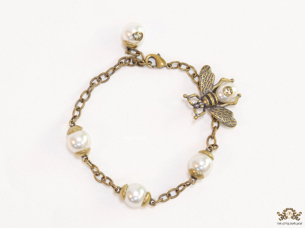 Antique gold plated honey bee chain bracelet with pearls