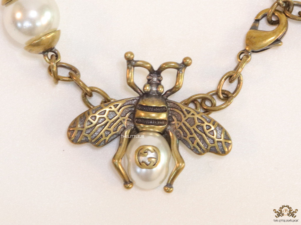 Antique gold plated honey bee chain bracelet with pearls
