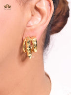 Alphabet V Chunky gold hoops