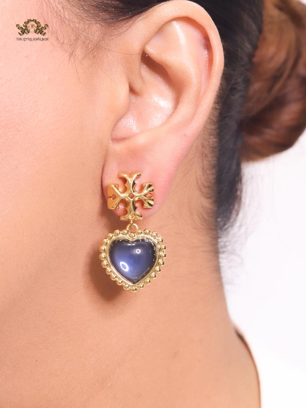 Alphabet T heart earrings