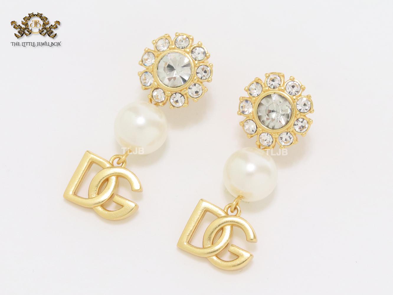 Alphabet DG gold, pearl and cz earrings