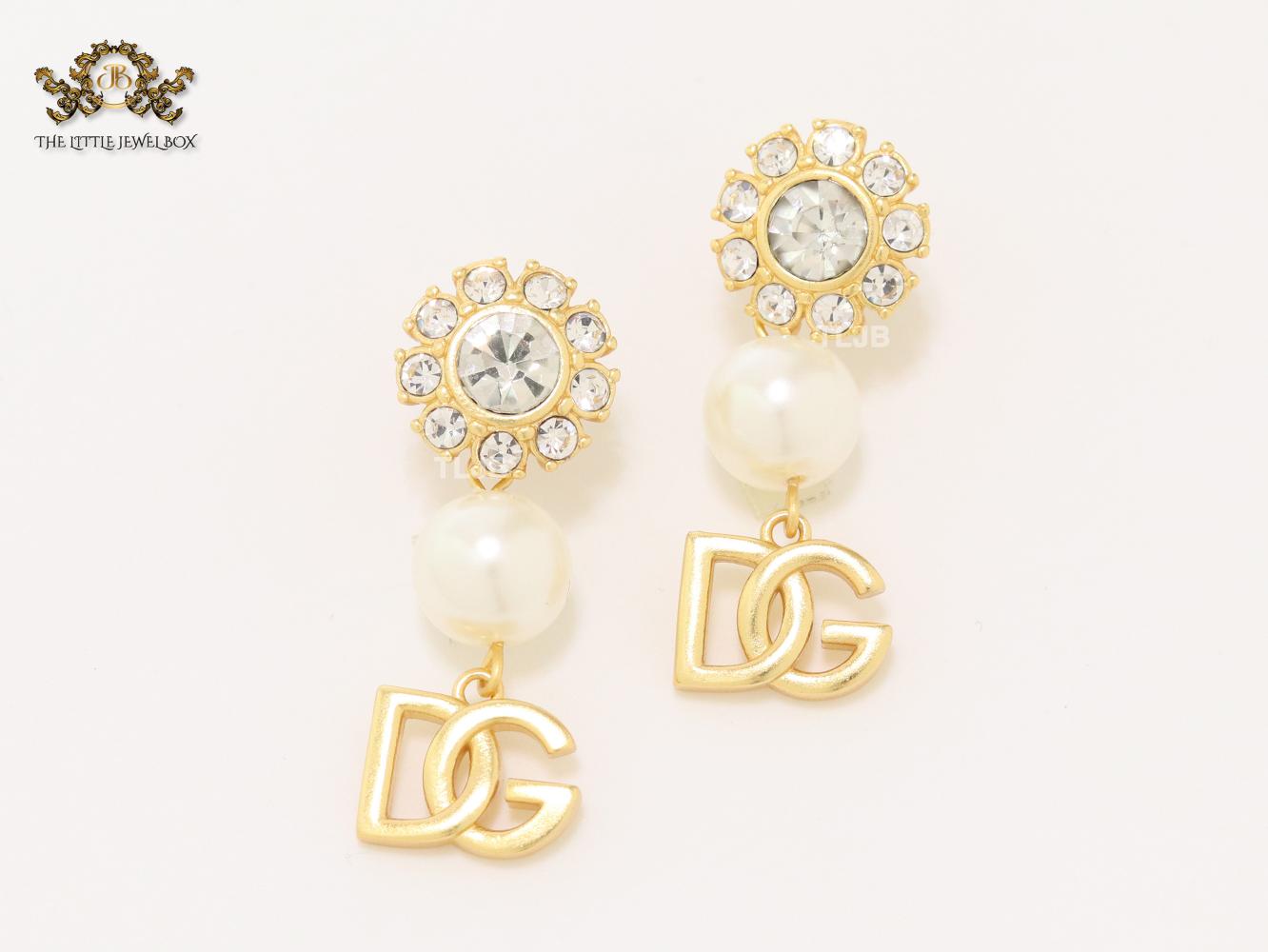 Alphabet DG gold, pearl and cz earrings