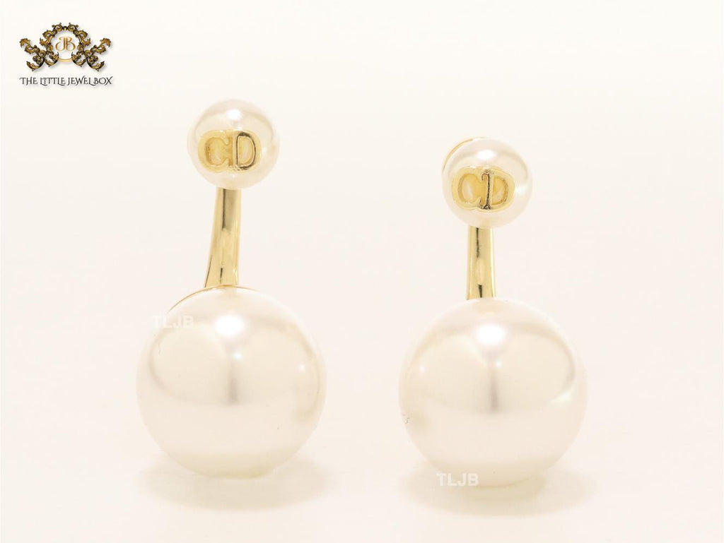 Alphabet CD pearl bombers with letters