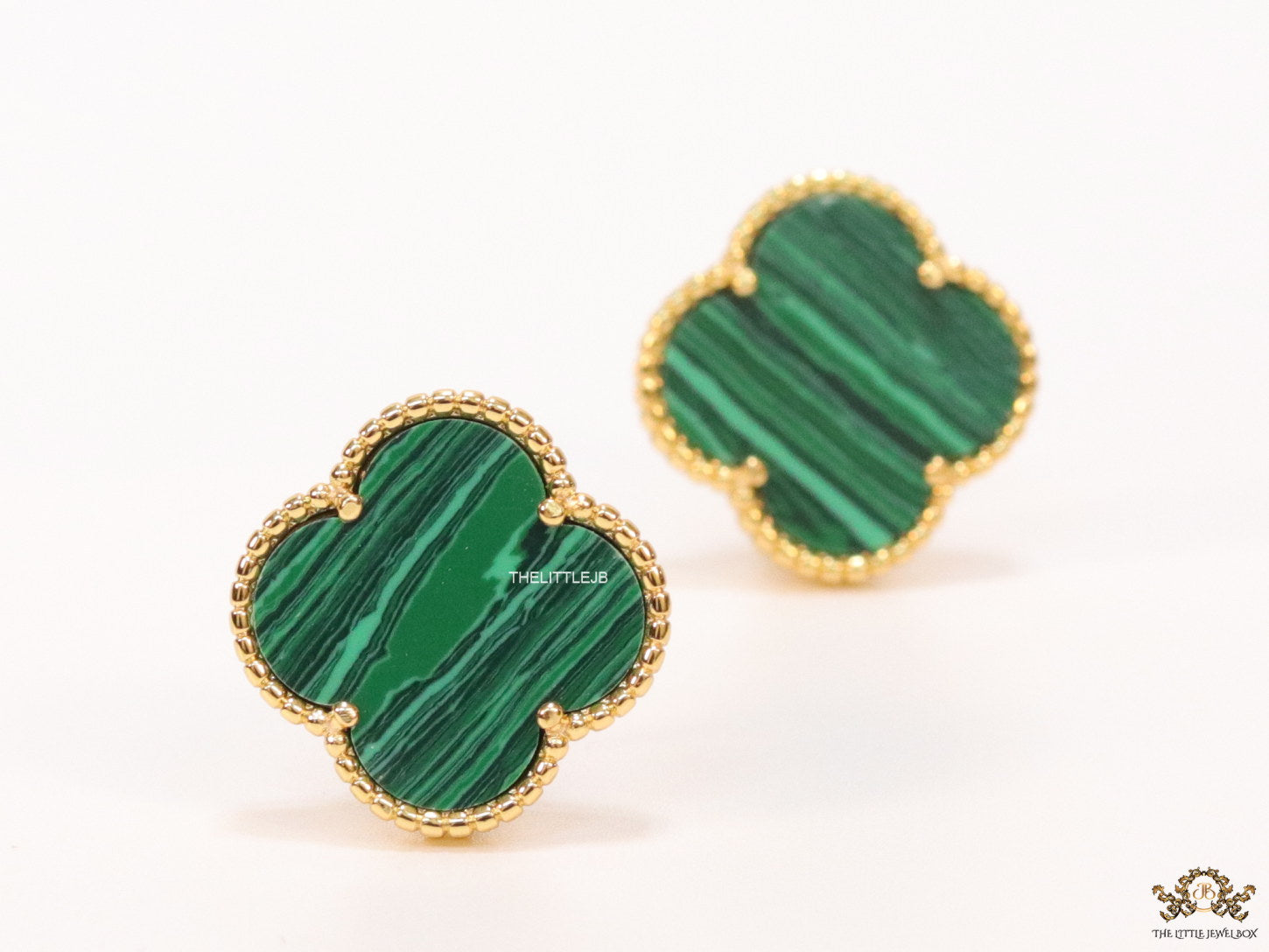 Malachite green clover stud earrings in gold plating