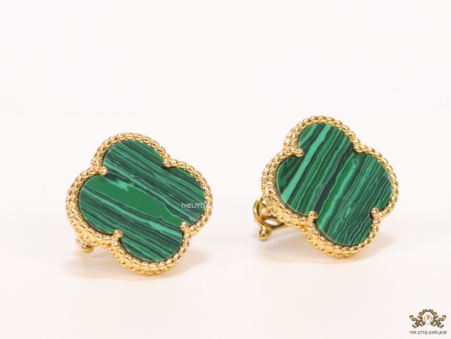Malachite green clover stud earrings in gold plating