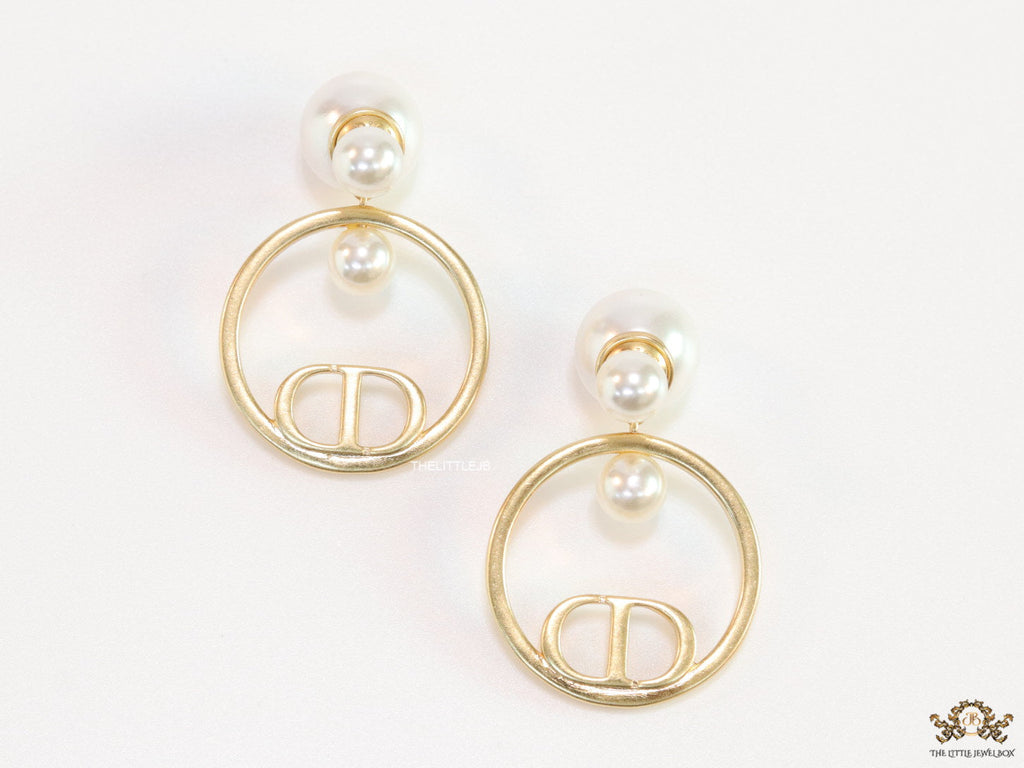 Pearl bomber earrings with golden alphabet ring drop
