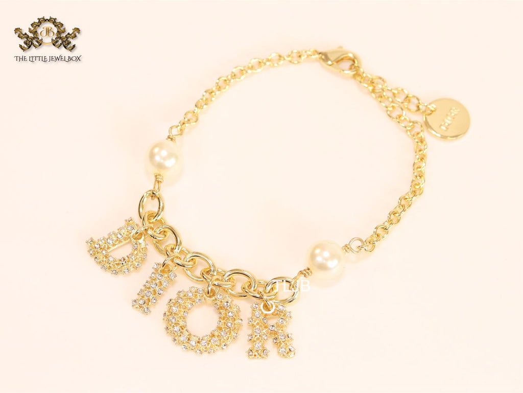 Alphabet D gold and cz bracelet