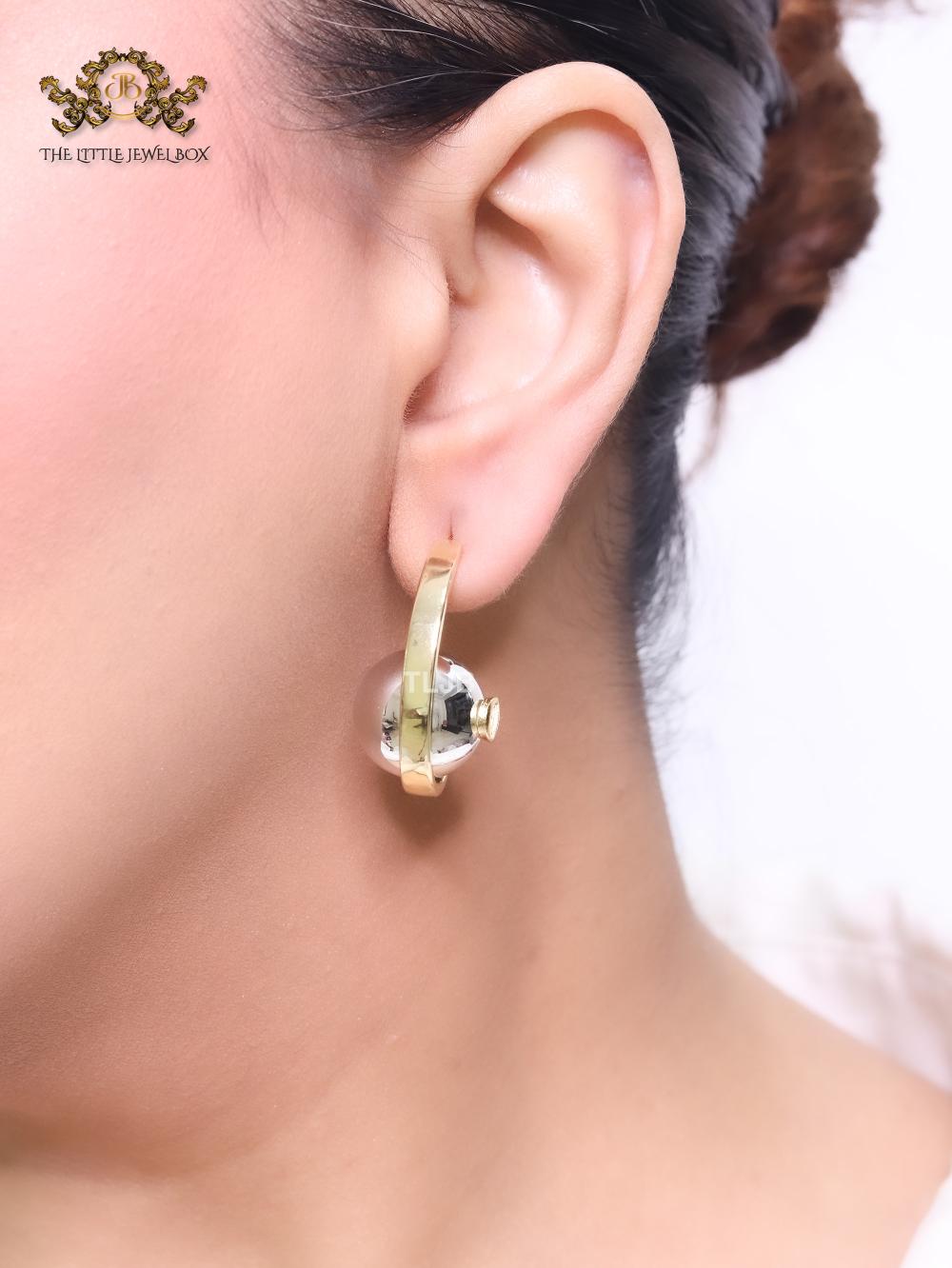 Alphabet CD dual tone bomber danglers
