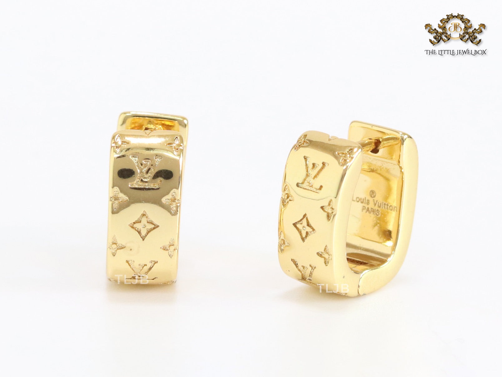 Alphabet L and V embossed hoops