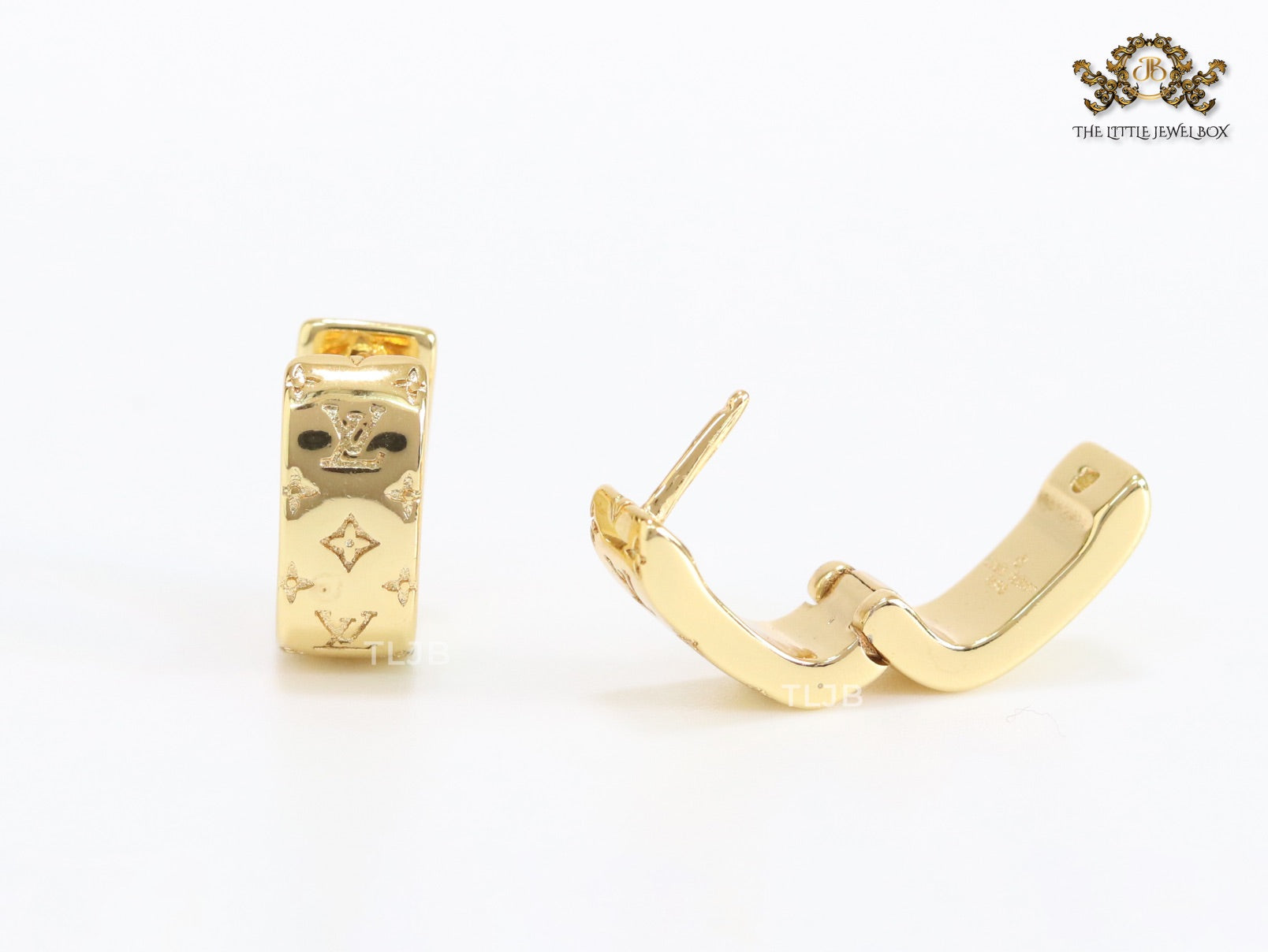 Alphabet L and V embossed hoops