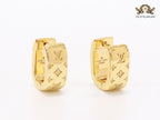 Alphabet L and V embossed hoops