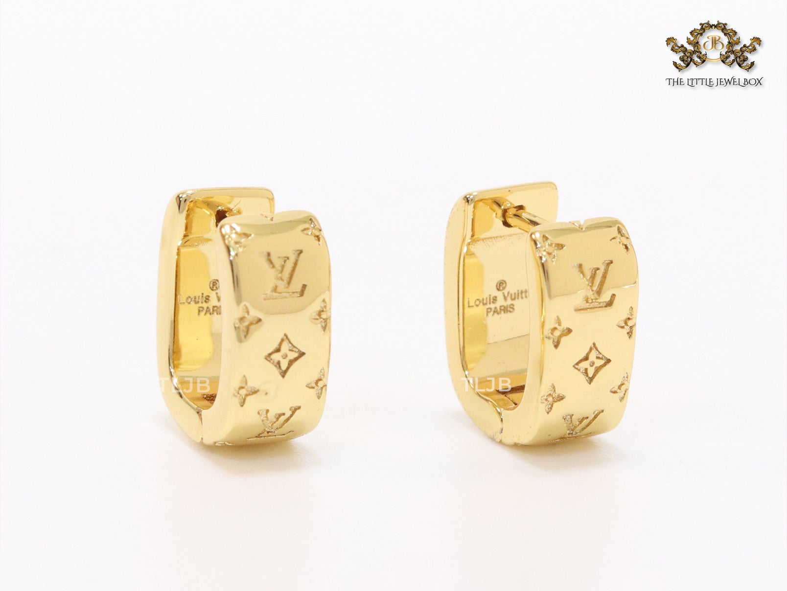 Alphabet L and V embossed hoops