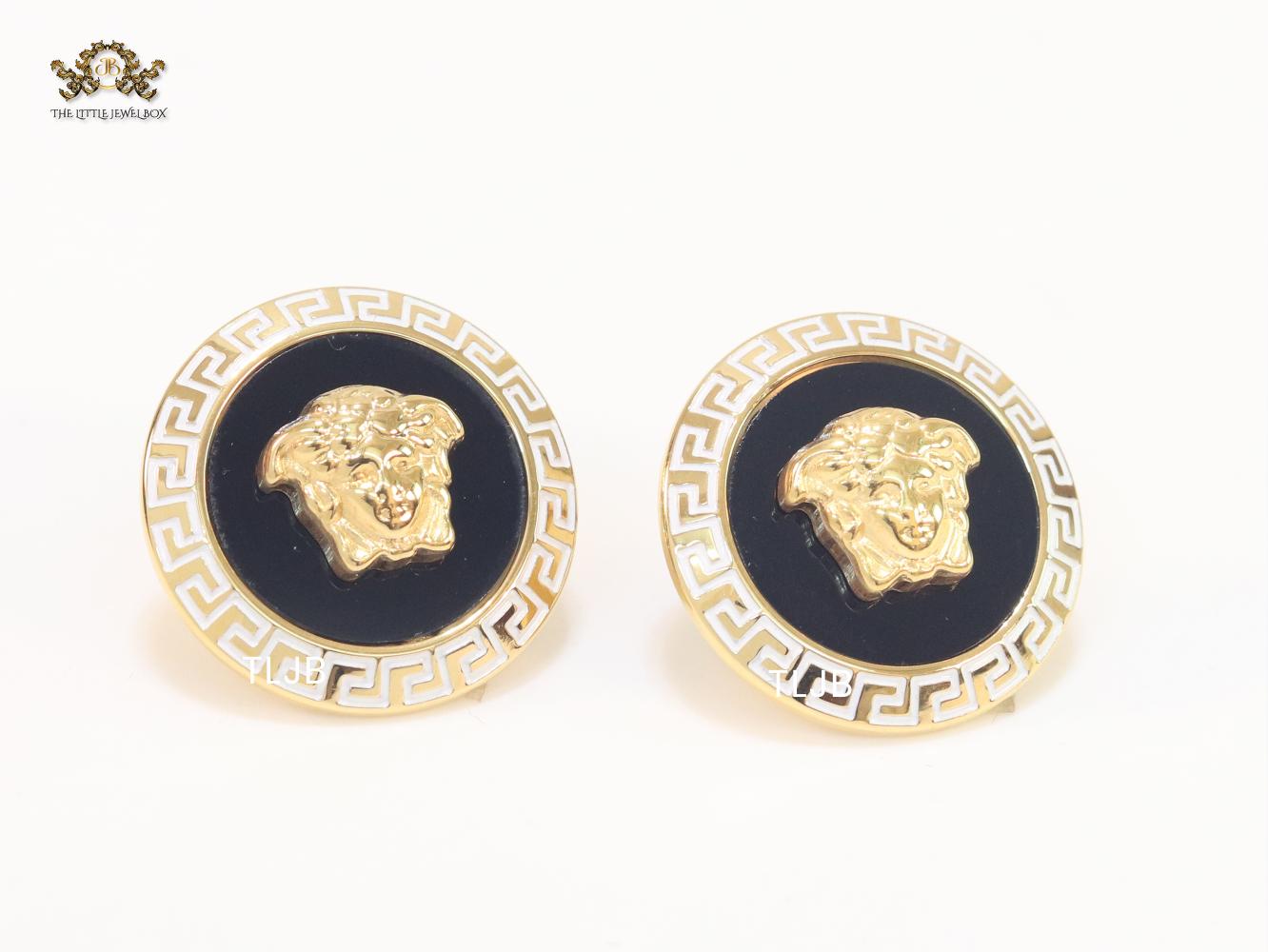Medusa black and white studs