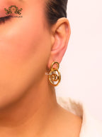 Alphabet CD round gold earrings