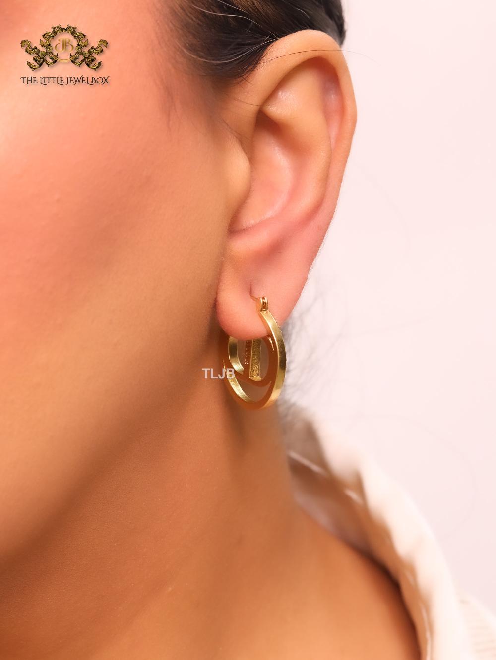 Alphabet CD with cz hoops 24 mm