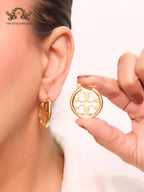 Alphabet T gold small hoops 27 mm