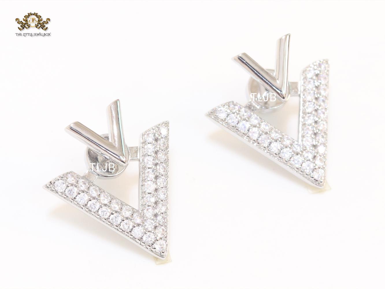 Open V Cz and Silver plated open studs