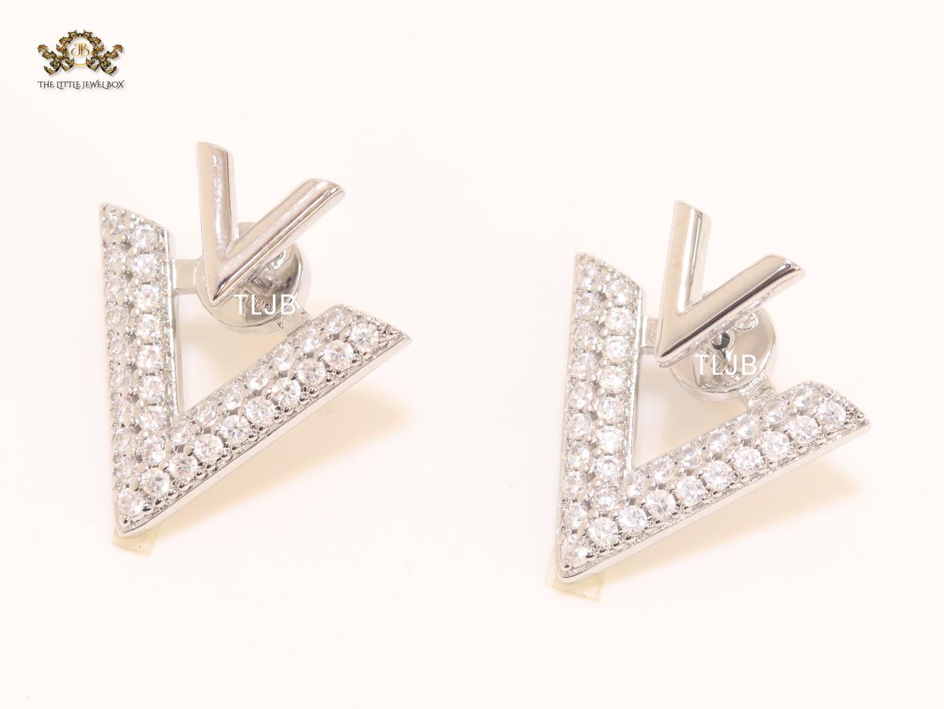Open V Cz and Silver plated open studs