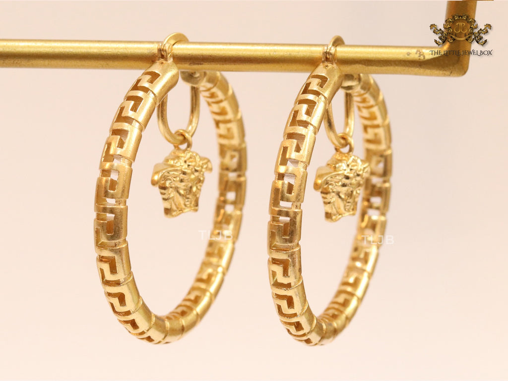 Medusa drop hoops