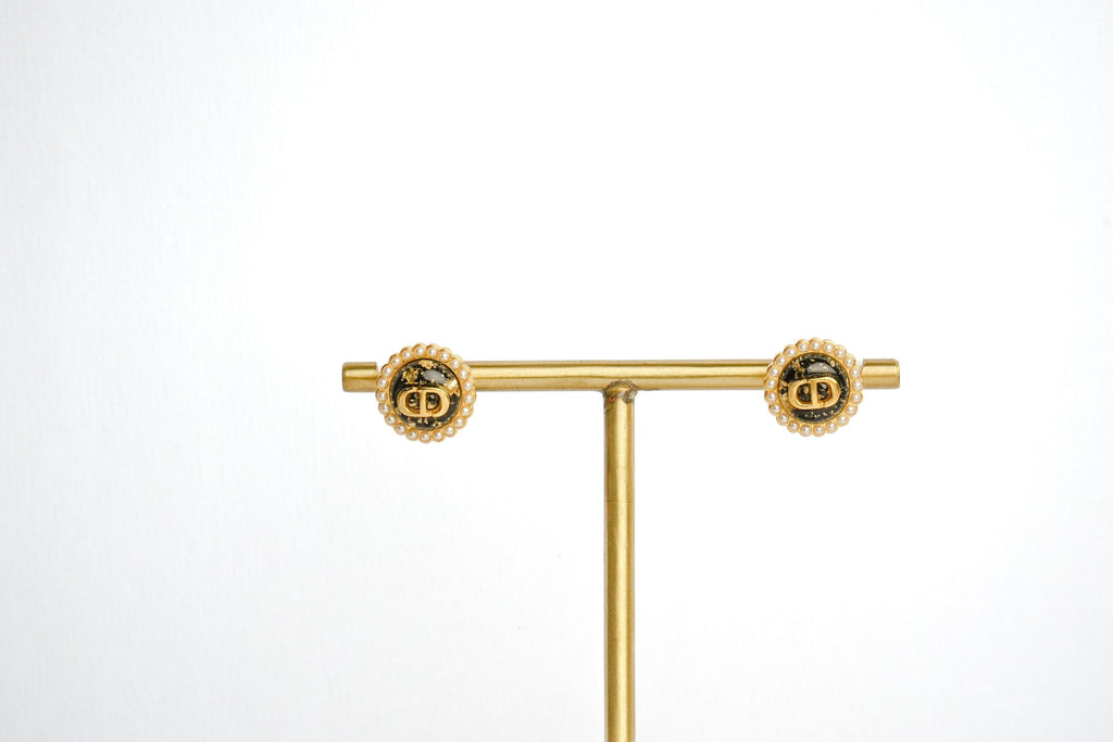 Alphabet CD Black Textured Stone with Pearl in Gold | Designer Studs