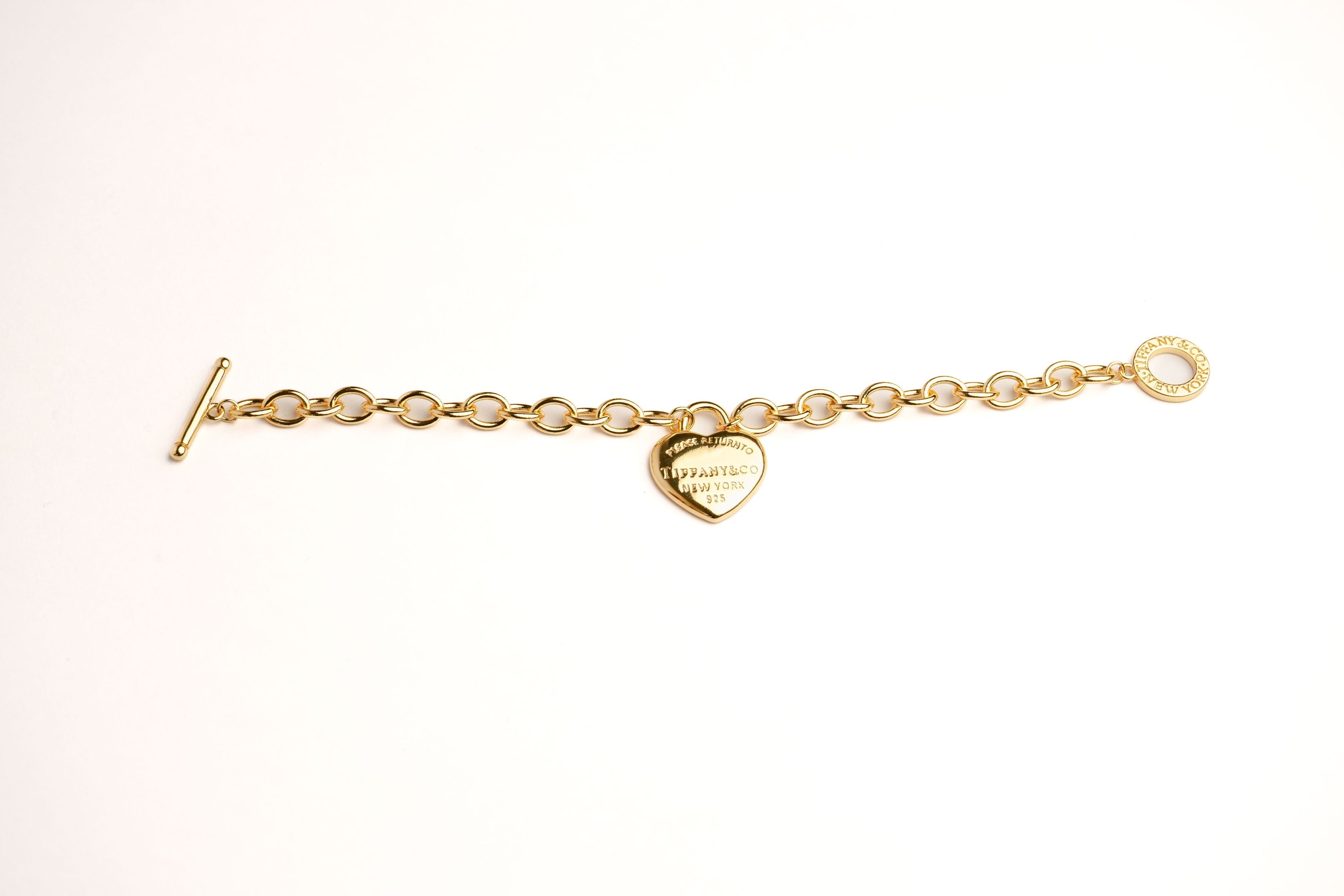 Alphabet Tiff & Co Link Chain Bracelet with Heart Motif in Gold | Love Charm Jewelry