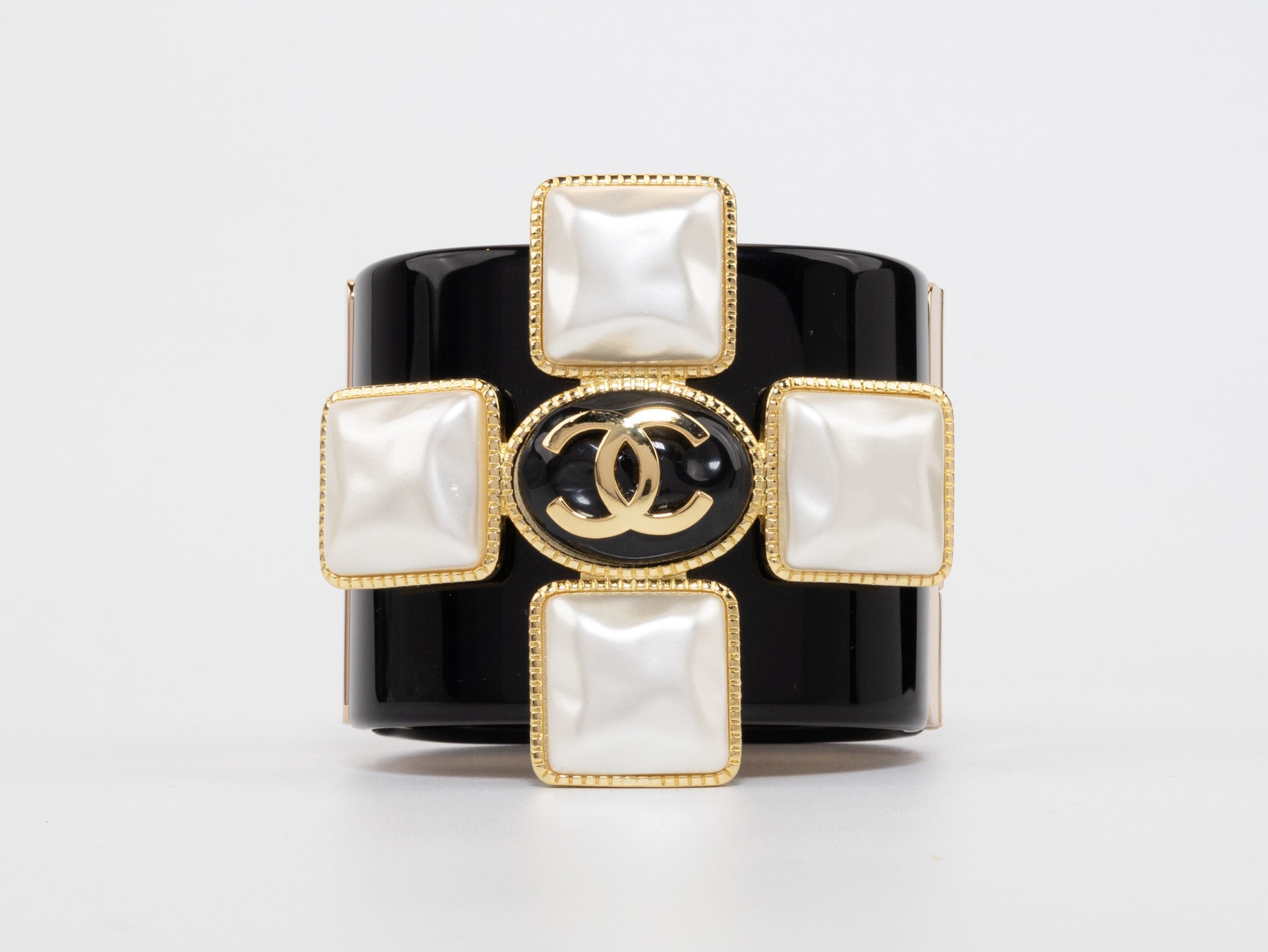 Double C gold white enamel black bracelet