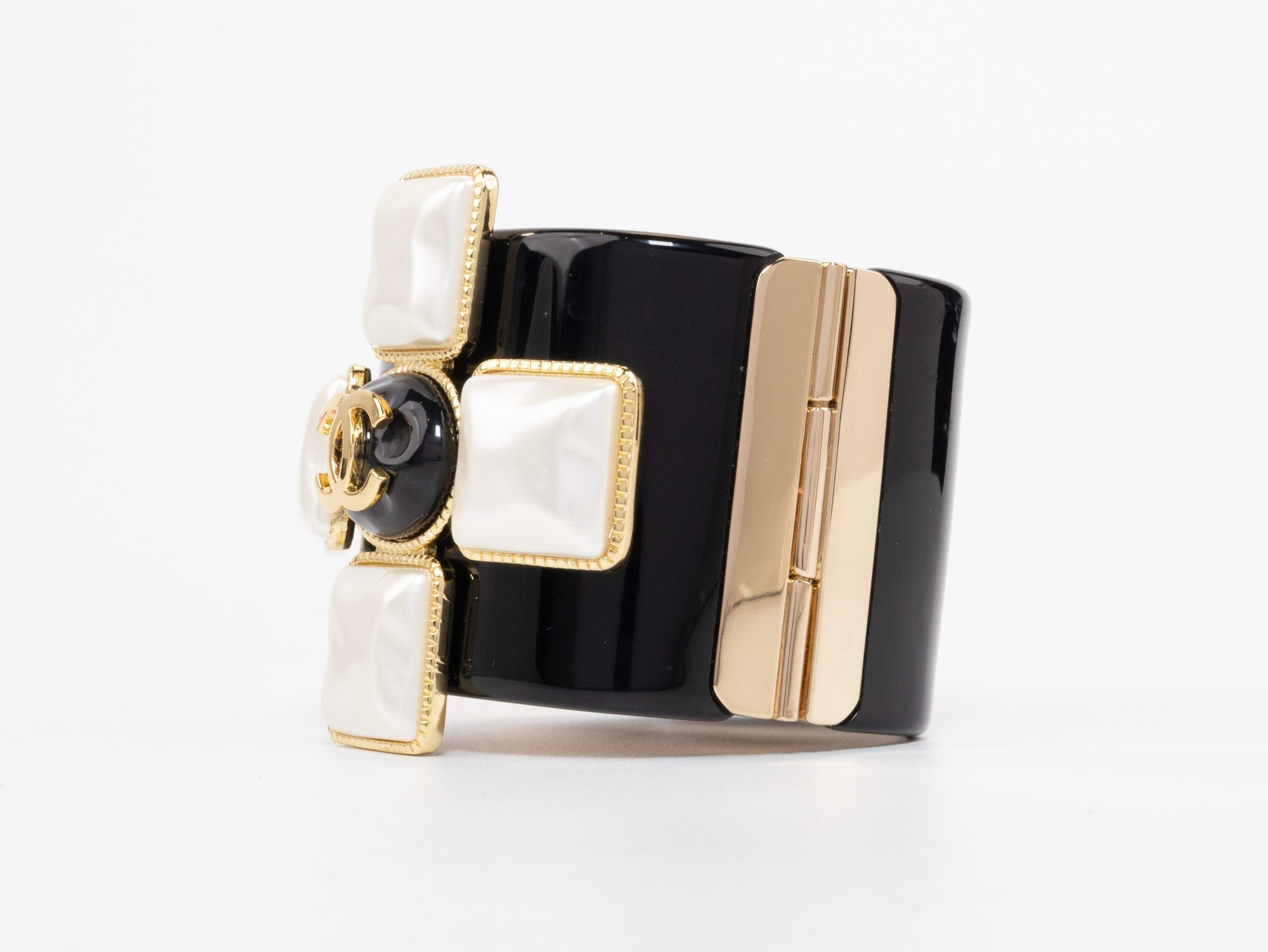 Double C gold white enamel black bracelet