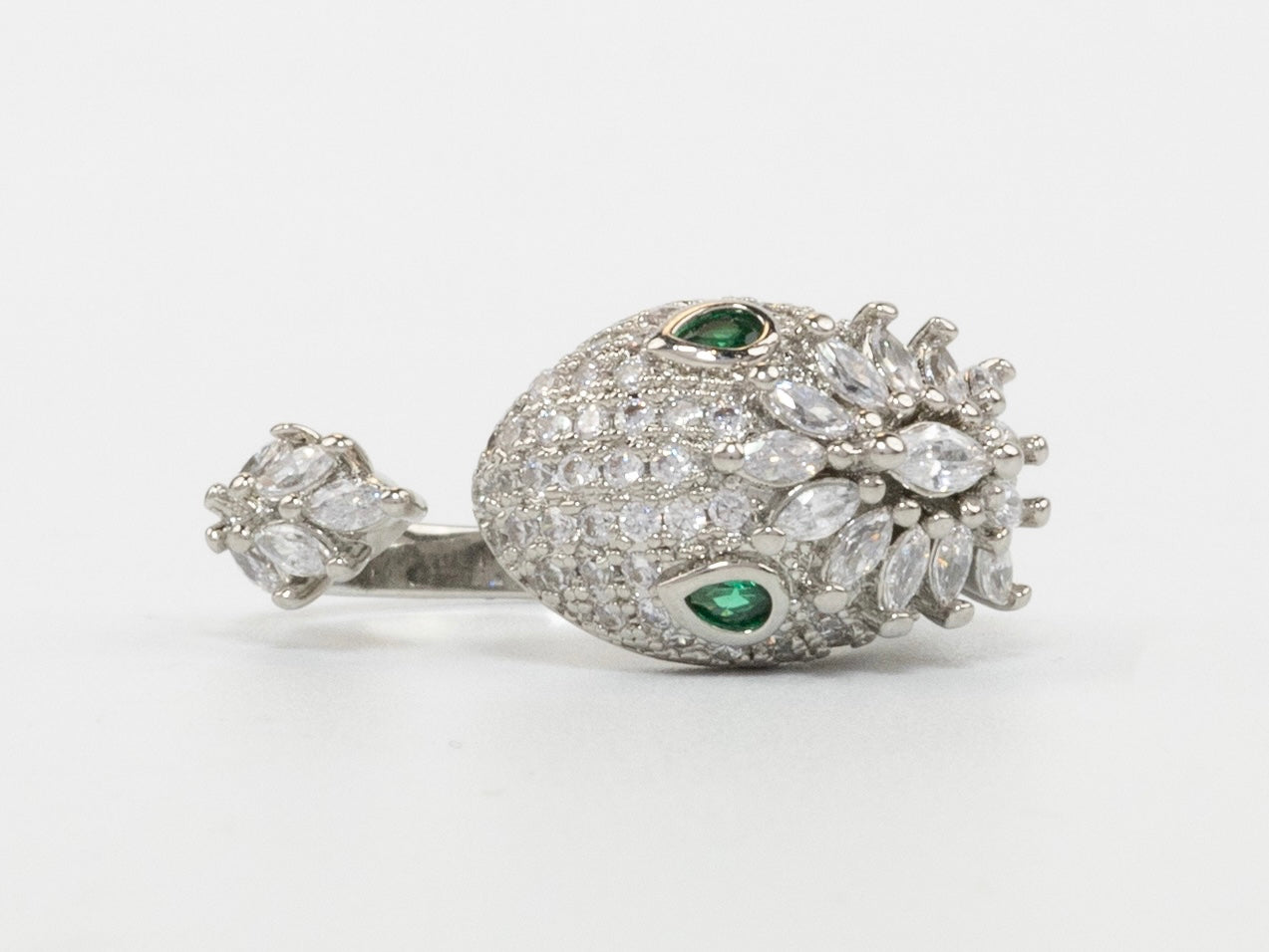 Silver plated Snake head cz open ring with Emerald detailing