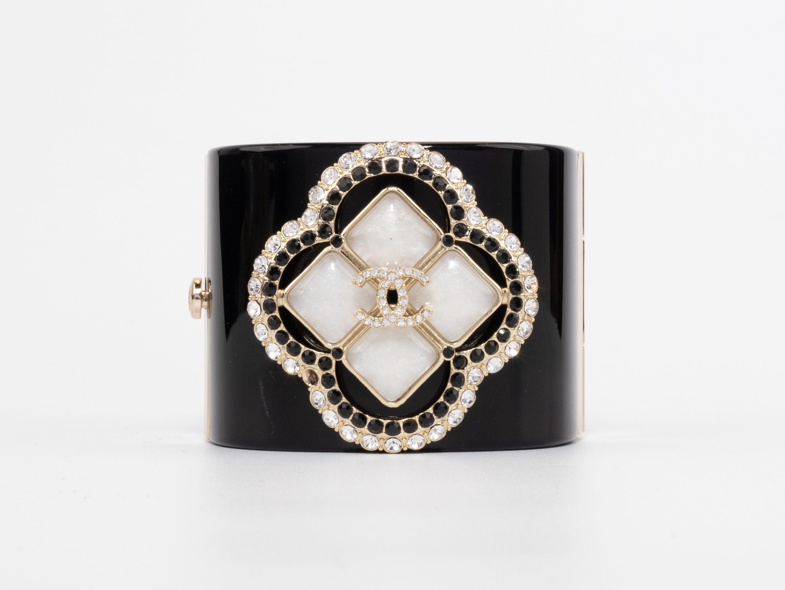 Double C clover motif MOP gold white enamel black bracelet