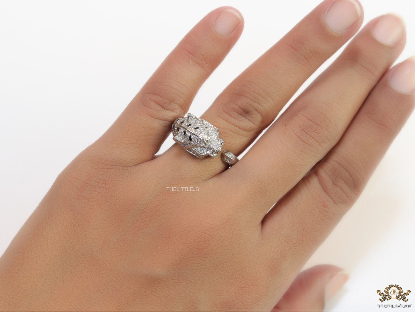 Silver plated designer cz panther open ring