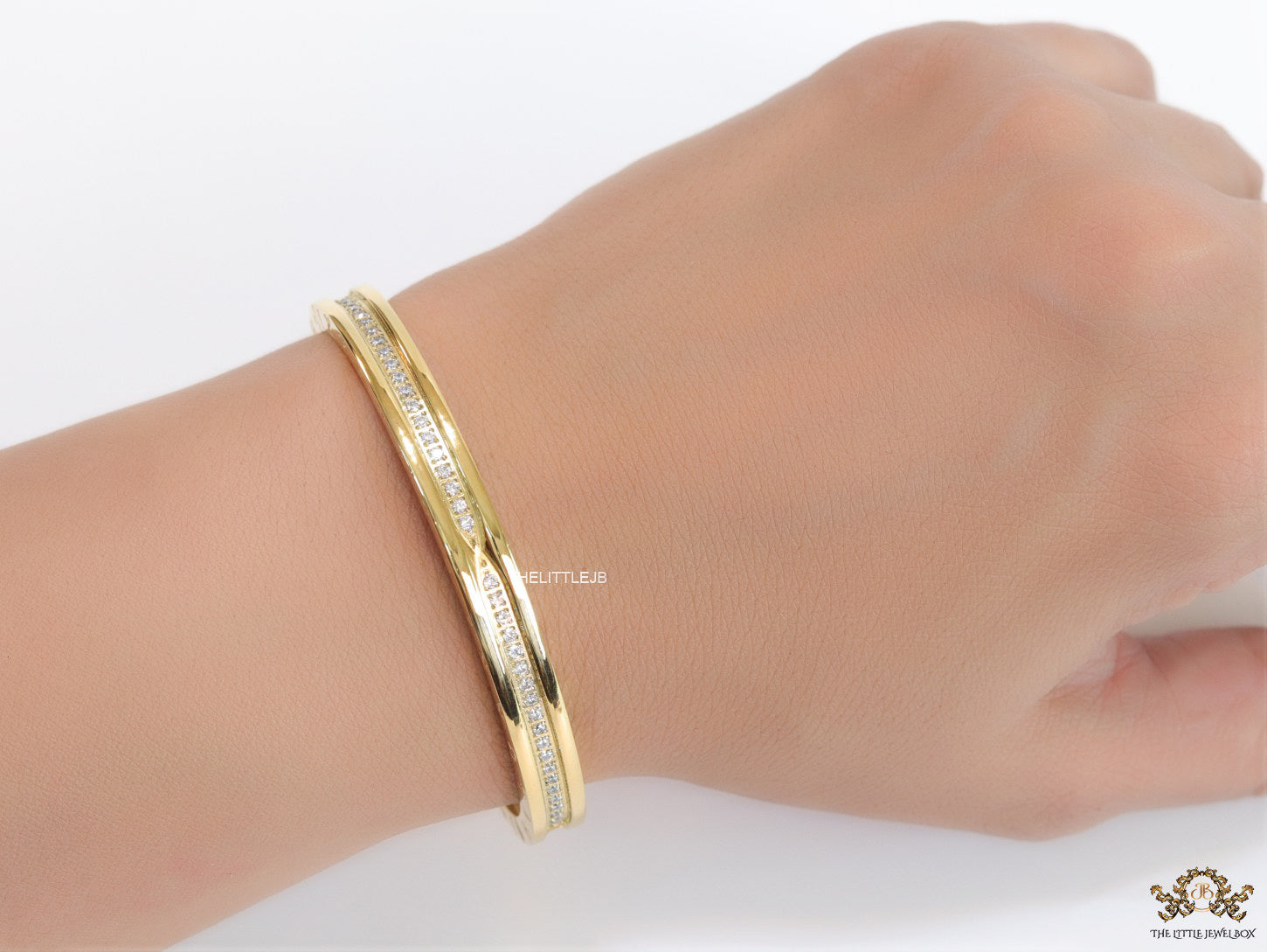 Gold plated bracelet with cz line