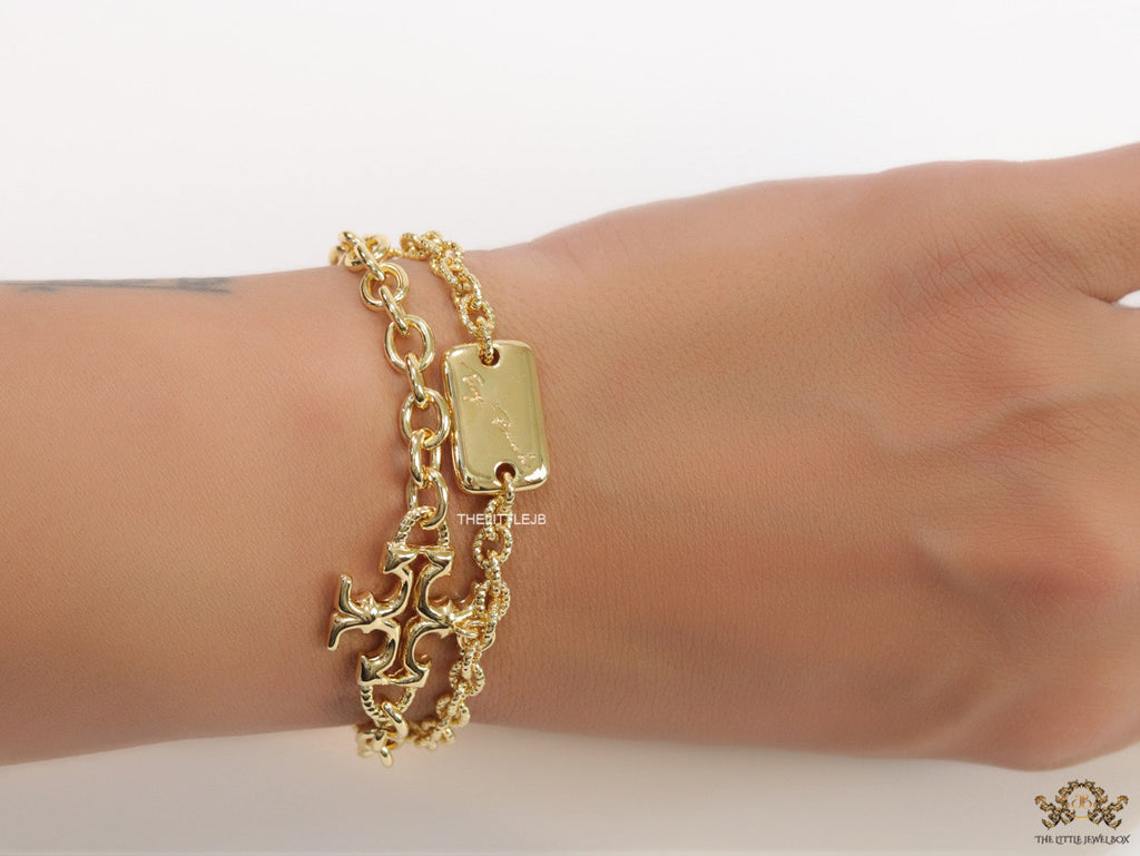 Gold plated two layered link chain bracelet with T motif