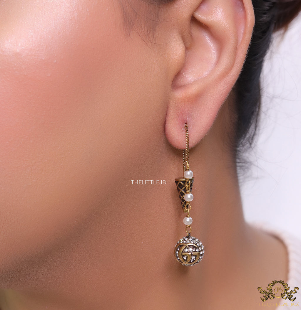 Gold plated ball and chain pattern twin G dangles with cz
