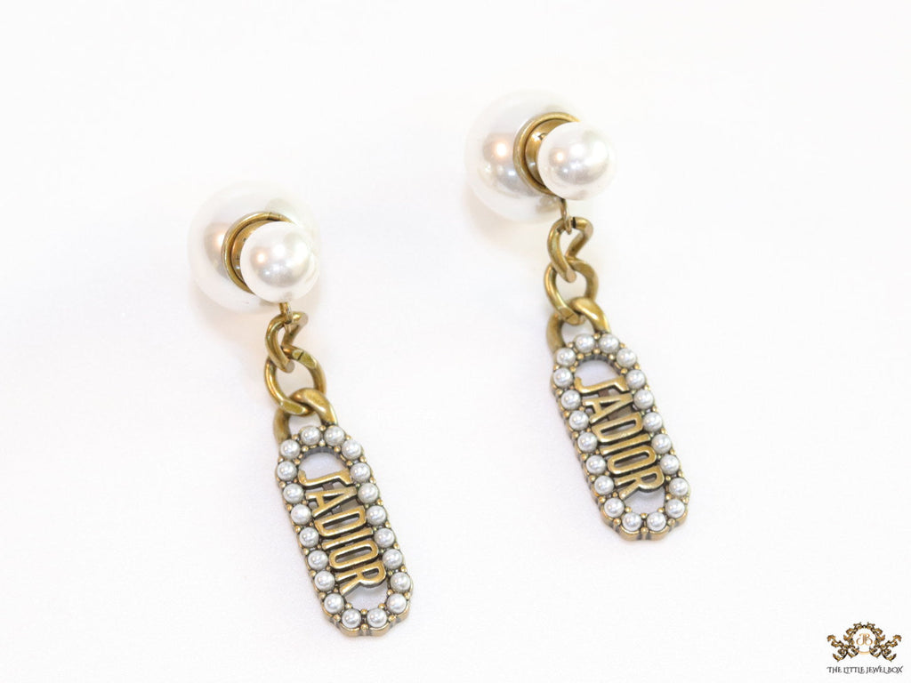 Pearl bomber studs with key chain style pearl alphabet drops