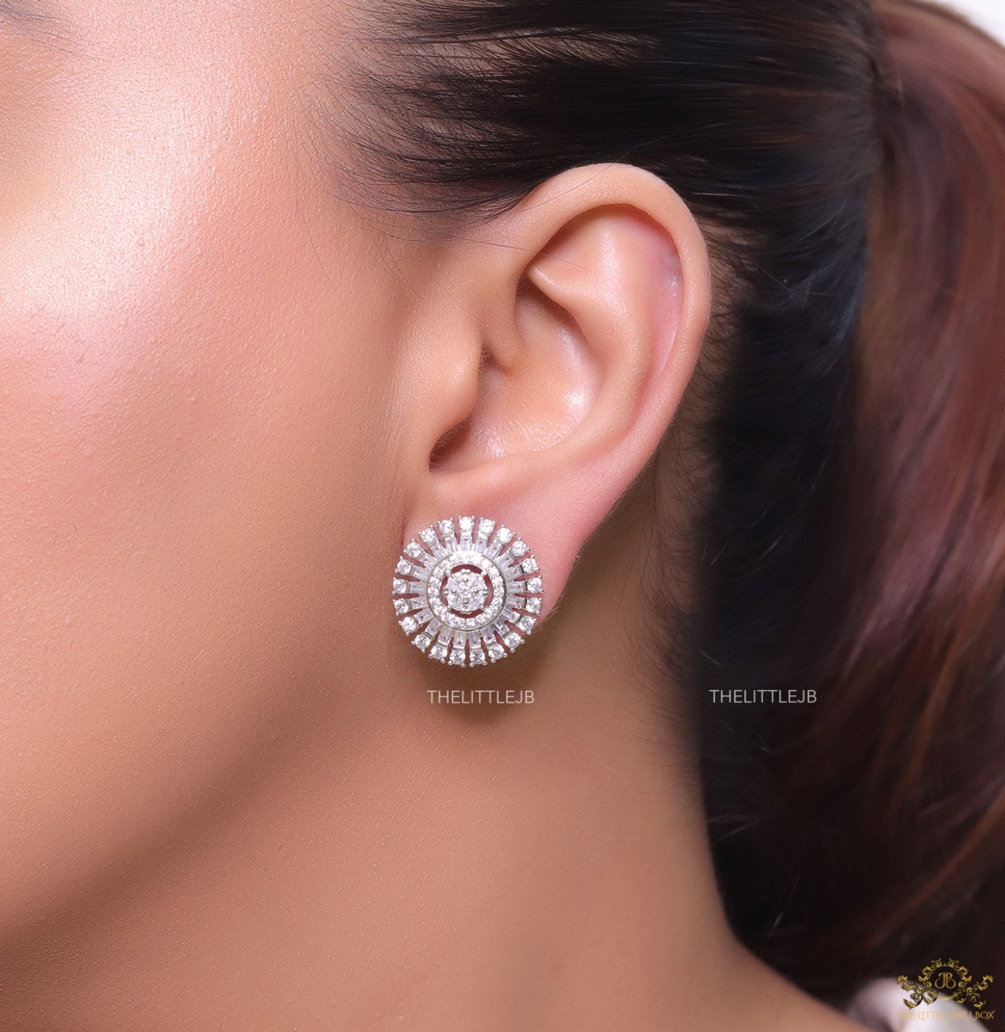 Platinum plated round cz studs