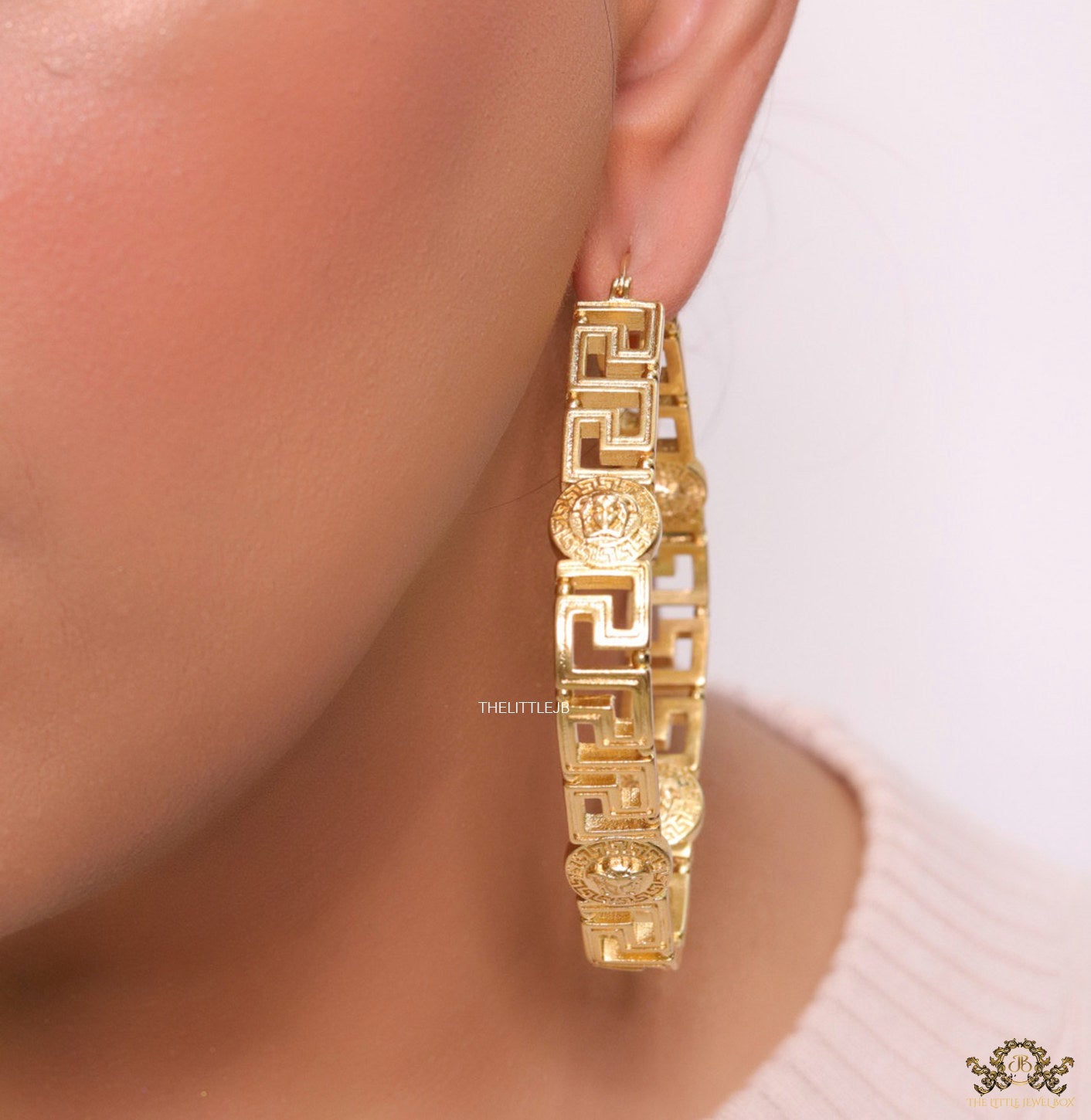 Gold plated 62x62mm square medusa hoops