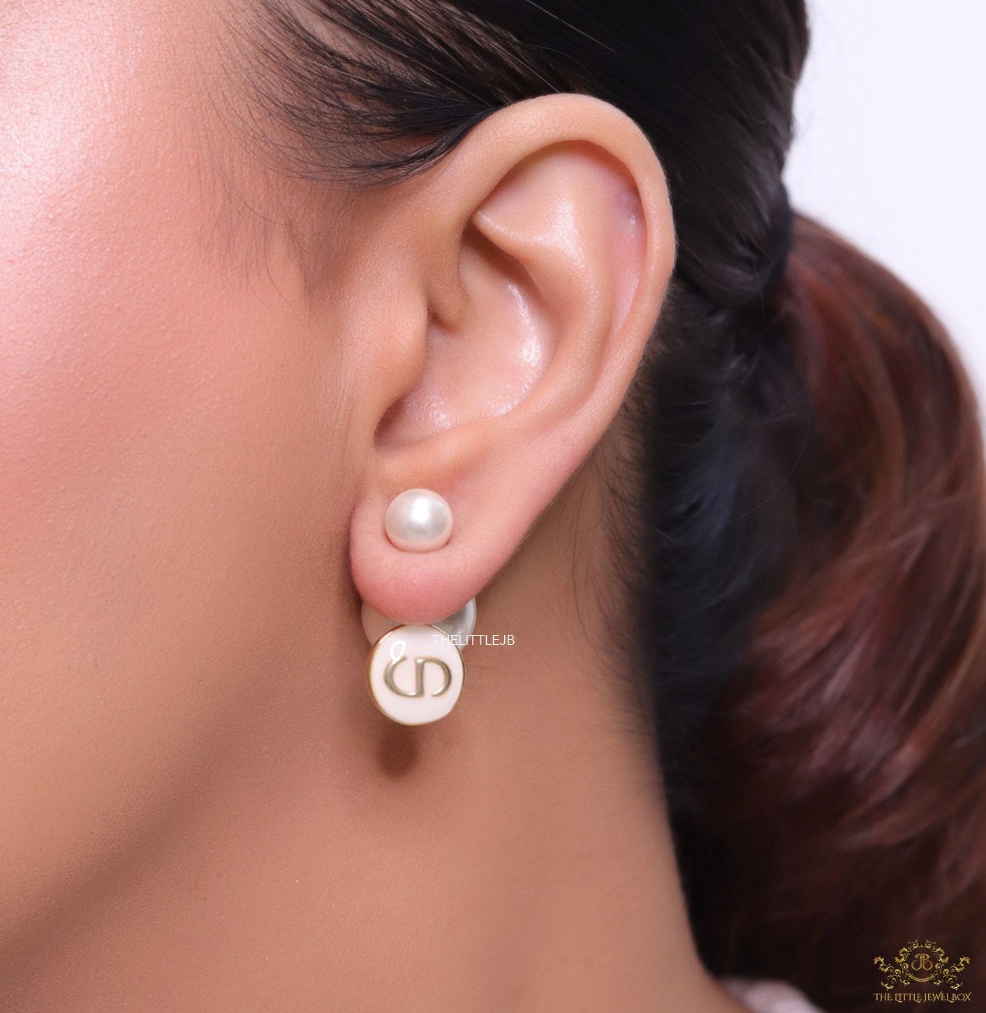 Golden pearl bomber earrings with MOP alphabet drop