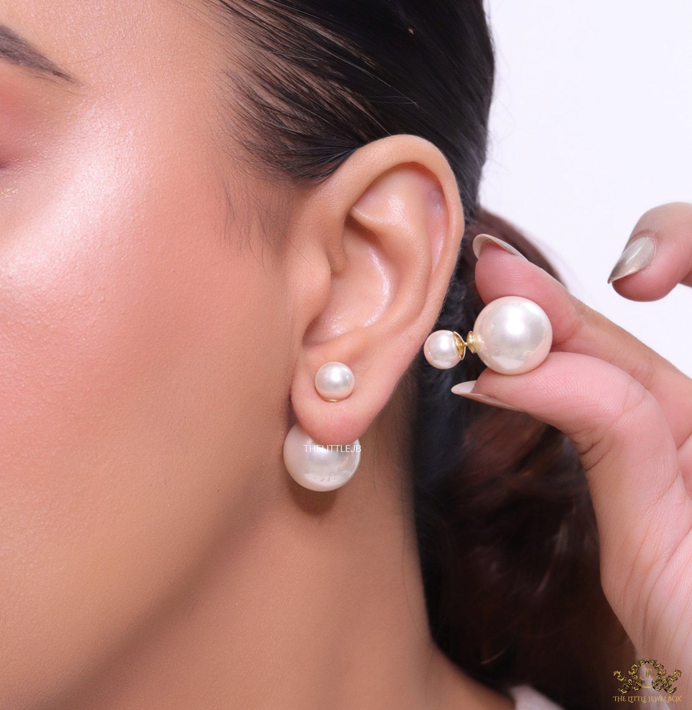 Gold plated 16mm pearl bomber studs