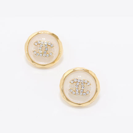 Double C Gold and White halo studs